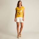 POLERA CON ESTAMPADO FRONTAL